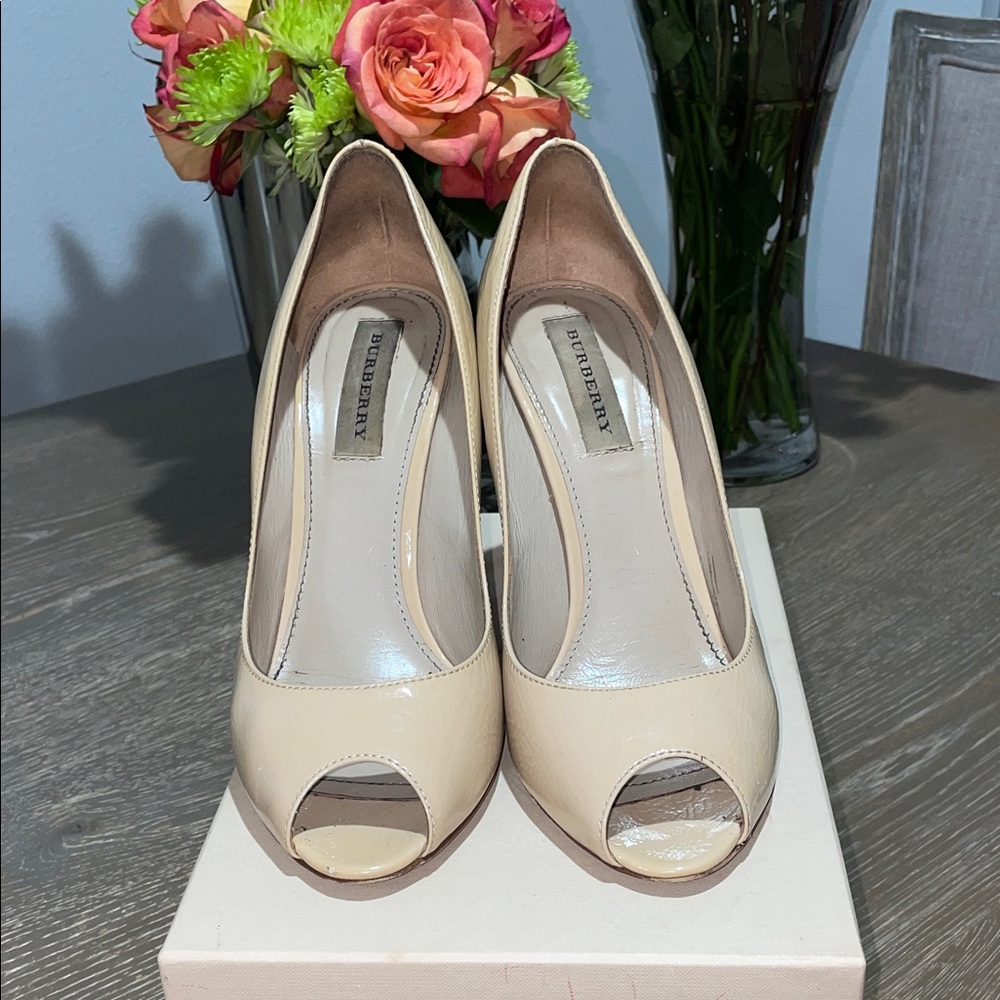 Burberry Cream Peep Toe Heels